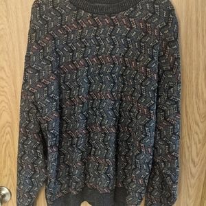 Zig zag 90s patterned sweater